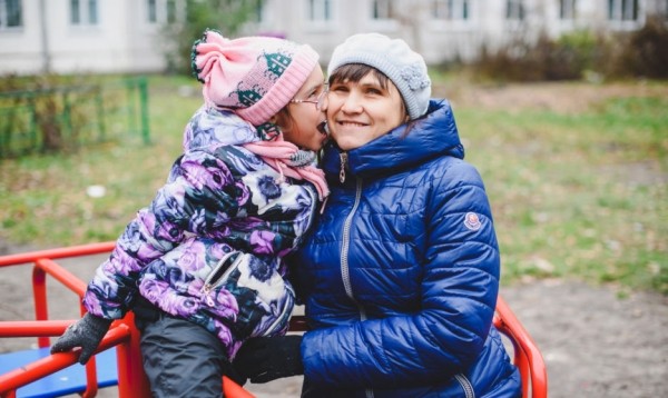 «Компьютер у нас один, а детей — 14». Как организовать дистанционное обучение в большой семье «Компьютер у нас один, а детей — 14». Как организовать дистанционное обучение в большой семье