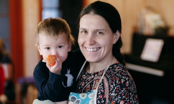 «Компьютер у нас один, а детей — 14». Как организовать дистанционное обучение в большой семье «Компьютер у нас один, а детей — 14». Как организовать дистанционное обучение в большой семье