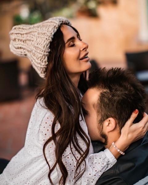 «Кто-то забрал оргазм»: Саша Зверева откровенно рассказала о сексе во время беременности