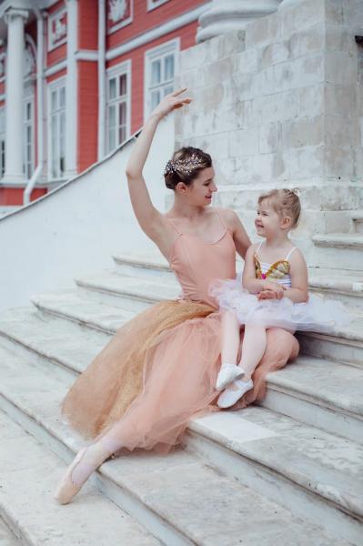 Правильная осанка, хорошие манеры и эмпатия - как балетные классы в детстве потом помогают в жизни Правильная осанка, хорошие манеры и эмпатия - как балетные классы в детстве потом помогают в жизни