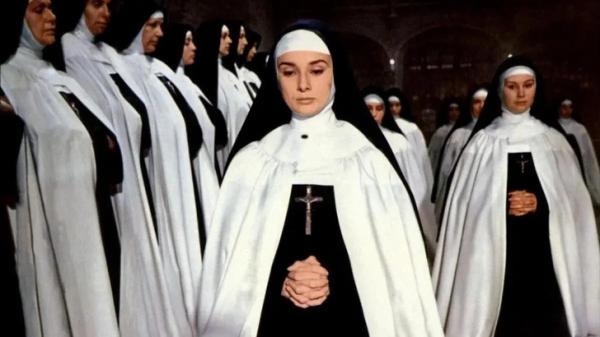 «Теперь меня никто не тронет»: история женщины, которая стала монахиней «Теперь меня никто не тронет»: история женщины, которая стала монахиней