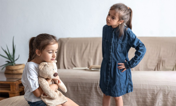 «7-летний сын не хочет делиться игрушками с младшей сестрой»
«7-летний сын не хочет делиться игрушками с младшей сестрой»