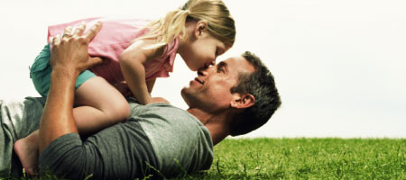 У отцов тестостерона меньше У отцов тестостерона меньше