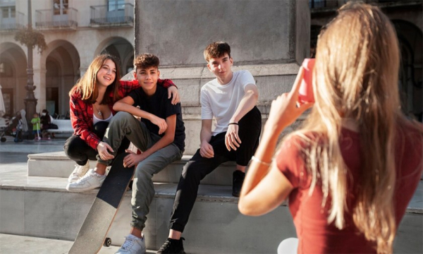 «Сын говорит со мной на сленге, мне это не нравится». Что ответить подростку?
«Сын говорит со мной на сленге, мне это не нравится». Что ответить подростку?