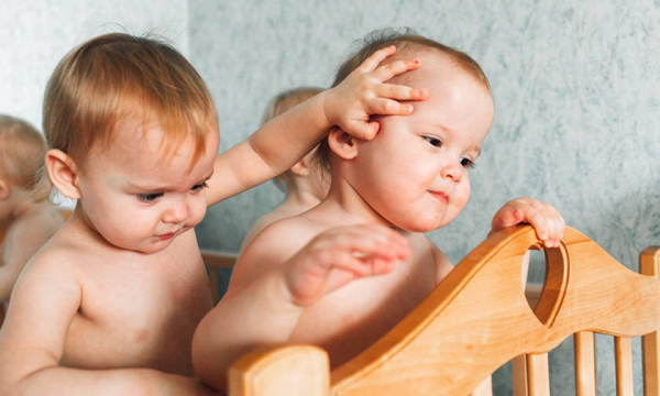 «Больше не отпущу на УЗИ, а то еще пятого найдут!» Как Марина стала мамой четверняшек
«Больше не отпущу на УЗИ, а то еще пятого найдут!» Как Марина стала мамой четверняшек