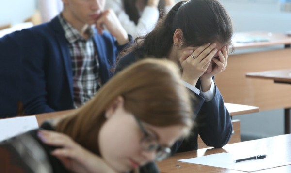 
                        &laquo;Перед ЕГЭ мои дети просто сломались&raquo;. Истории абитуриентов, которые отказались от поступления
                    