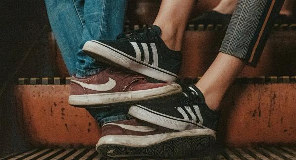 Немоногамные отношения: кто такие свингеры и почему они меняются партнерами? Немоногамные отношения: кто такие свингеры и почему они меняются партнерами?