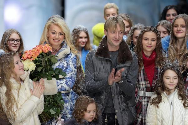 Один на льду: биография, спортивная карьера и личная жизнь Евгения Плющенко Один на льду: биография, спортивная карьера и личная жизнь Евгения Плющенко