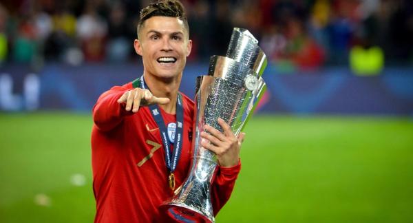 Снова гол! Биография Криштиану Роналду: спортивная карьера и личная жизнь Снова гол! Биография Криштиану Роналду: спортивная карьера и личная жизнь