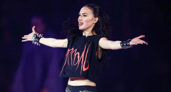 Ассоль на льду: биография, спортивная карьера и личная жизнь Алины Загитовой Ассоль на льду: биография, спортивная карьера и личная жизнь Алины Загитовой