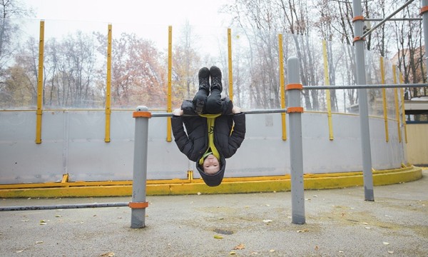 Мальчик в детдоме сказал: «Я имя твое запомнить хочу». Как Марина и Дмитрий стали родителями семерых сыновей
Мальчик в детдоме сказал: «Я имя твое запомнить хочу». Как Марина и Дмитрий стали родителями семерых сыновей