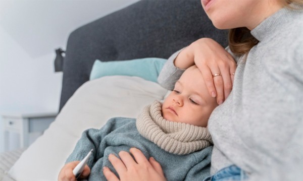 «Я ввязалась в гонку: первая смена на работе, вторая — дома с ребенком». Мамы — о работе в декрете
«Я ввязалась в гонку: первая смена на работе, вторая — дома с ребенком». Мамы — о работе в декрете